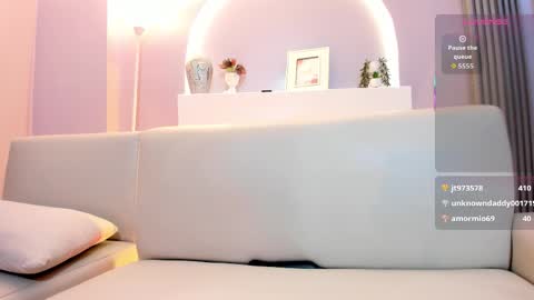 Snapshot of sensual_sophie_ chatting on 02/28/26, 11:39 Sophie online show from 02/28/26, 11:39