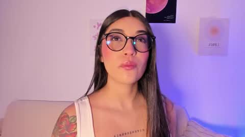 sensualhaven_ online show from 11/04/25, 12:10