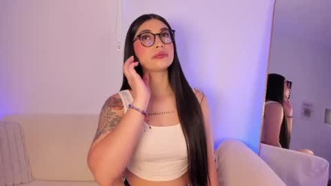 Snapshot of sensualhaven_ chatting on 05/03/26, 06:03 sensualhaven_ online show from 05/03/26, 06:03