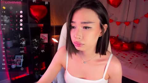 Snapshot of sensualily chatting on 02/14/26, 04:48 Kiki online show from 02/14/26, 04:48