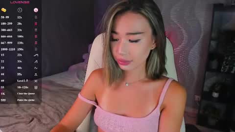 Kiki online show from 06/18/26, 03:38