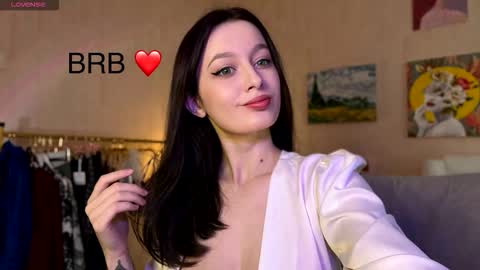 Snapshot of sensuallucy233 chatting on 01/14/26, 06:30 sensuallucy233 online show from 01/14/26, 06:30