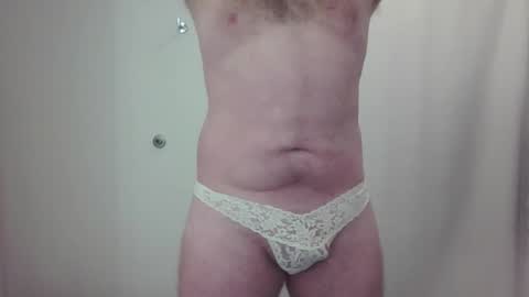 Snapshot of sensualuncut4u4fun chatting on 12/16/25, 05:40 sensualuncut4u4fun online show from 12/16/25, 05:40