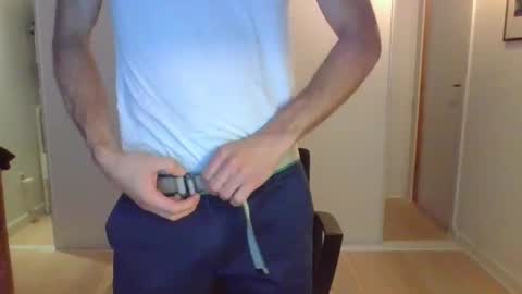 Snapshot of sensuasculine chatting on 12/13/24, 08:51 Matt online show from 12/13/24, 08:51