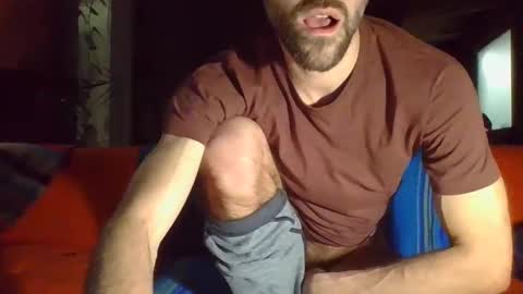 Snapshot of sensuasculine chatting on 12/29/24, 11:08 Matt online show from 12/29/24, 11:08