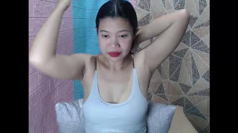 SensuousLips online show from 09/17/25, 01:13