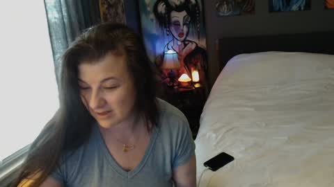 Tara online show from 12/13/24, 01:44