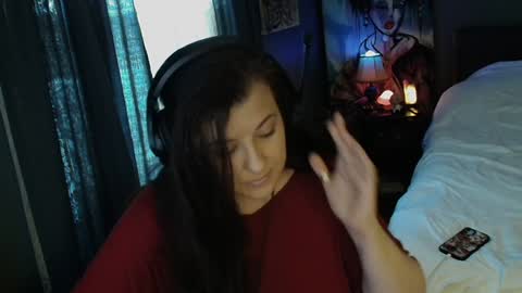 Tara online show from 12/25/24, 02:02