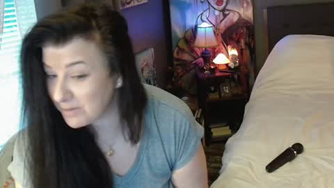 Tara online show from 01/27/25, 01:41