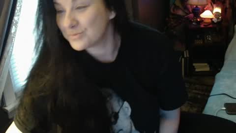 Tara online show from 02/04/25, 01:59