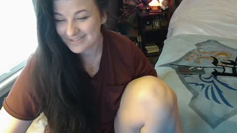 Tara online show from 02/08/25, 02:27