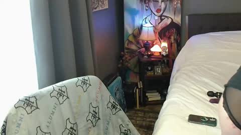 Tara online show from 02/09/25, 02:40