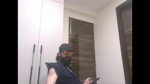 Sentient Being online show from 09/29/25, 09:52