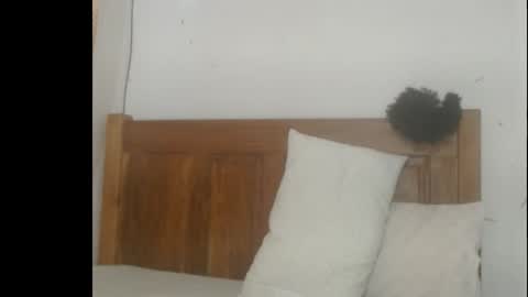 Snapshot of sera_booty chatting on 10/03/25, 03:58 Anne online show from 10/03/25, 03:58