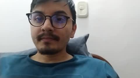 Snapshot of seralguli chatting on 01/05/25, 02:41 Seb online show from 01/05/25, 02:41