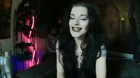 Seraphin Munster online show from 11/13/25, 06:07