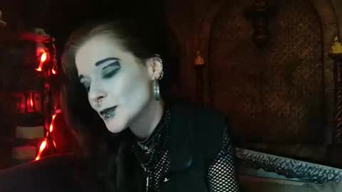 Seraphin Munster online show from 04/22/26, 06:20