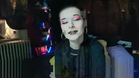 Seraphin Munster online show from 04/30/26, 04:57