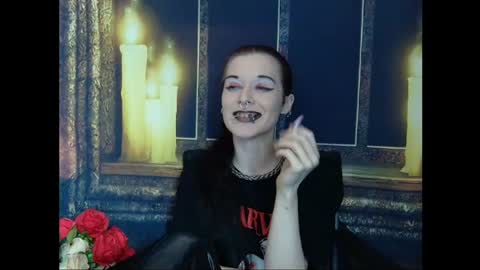 Seraphin Munster online show from 06/17/26, 05:03