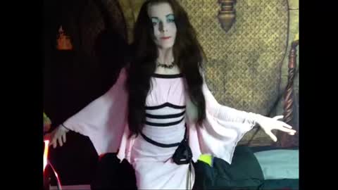 Seraphin Munster online show from 06/19/26, 10:46