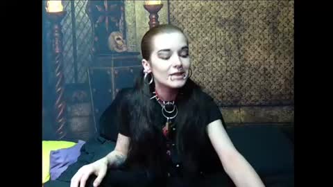 Seraphin Munster online show from 06/25/26, 05:17