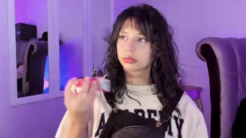 Seren  Follow me online show from 09/23/25, 02:47