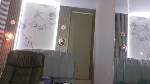 Snapshot of serena_sex31 chatting on 05/09/26, 11:37 Serena online show from 05/09/26, 11:37