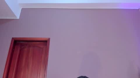 serenaaveline online show from 12/19/25, 11:56