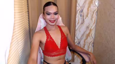 Snapshot of serenamarqueza chatting on 06/28/26, 04:02 Sam online show from 06/28/26, 04:02