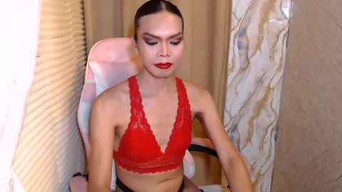 Snapshot of serenamarqueza chatting on 06/29/26, 05:46 Sam online show from 06/29/26, 05:46