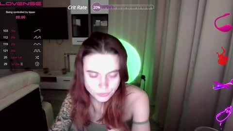 Snapshot of serenamilss chatting on 01/15/25, 09:51 serenamilss online show from 01/15/25, 09:51