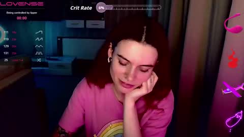 Snapshot of serenamilss chatting on 11/22/25, 01:43 serenamilss online show from 11/22/25, 01:43