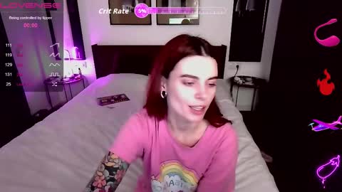 Snapshot of serenamilss chatting on 12/22/25, 02:47 serenamilss online show from 12/22/25, 02:47