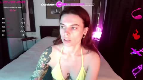 Snapshot of serenamilss chatting on 04/21/26, 10:54 serenamilss online show from 04/21/26, 10:54