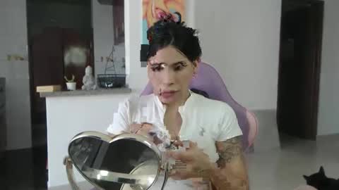 sararoussee online show from 05/14/26, 06:26
