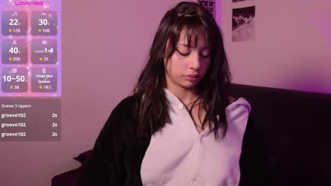 Snapshot of serenbleck chatting on 06/10/26, 10:36 Seren online show from 06/10/26, 10:36