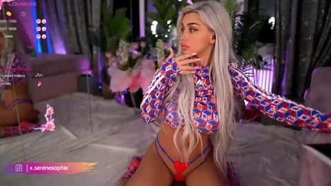 Serene Sophiex online show from 03/04/25, 01:12