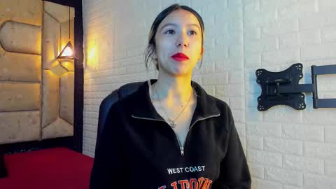 Serene online show from 03/17/26, 12:41