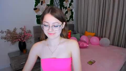 Ophelia online show from 03/02/25, 04:17