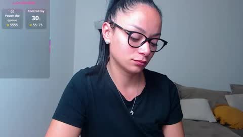 SereneSophi online show from 11/03/25, 03:08