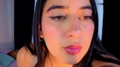 Serenna Cruz online show from 12/04/25, 10:07