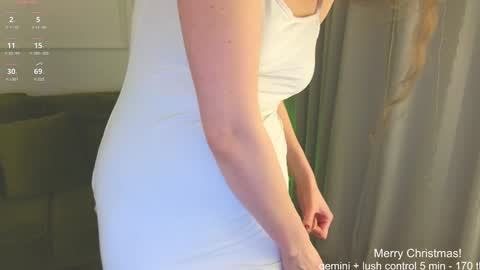 Hey Guys and Girls non-binary personalities  Im Sereta online show from 12/24/24, 03:47