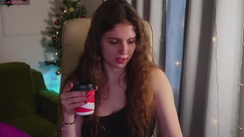 Hey Guys and Girls non-binary personalities  Im Sereta online show from 01/03/25, 10:41