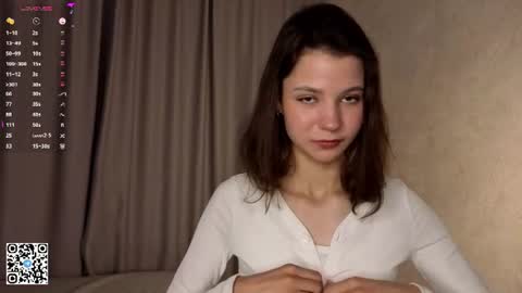 Snapshot of serinazele chatting on 06/29/26, 10:15 Melissa online show from 06/29/26, 10:15