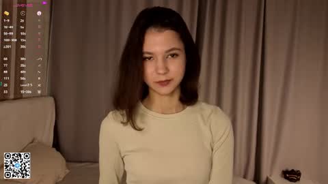 Snapshot of serinazele chatting on 06/30/26, 03:13 Melissa online show from 06/30/26, 03:13
