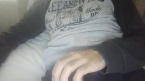 Snapshot of sero98313230 chatting on 12/07/24, 09:17 sero98313230 online show from 12/07/24, 09:17