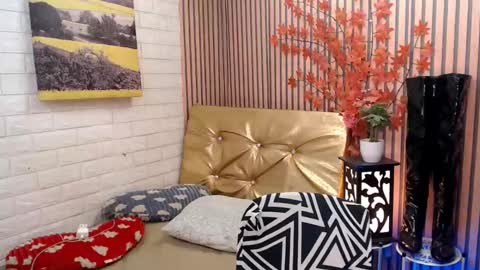 call me MILES   online show from 03/03/25, 07:54