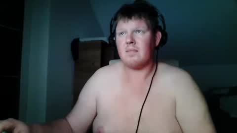 Snapshot of setcuna chatting on 11/23/25, 07:46 setcuna online show from 11/23/25, 07:46