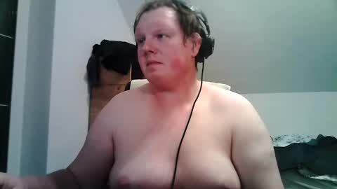 Snapshot of setcuna chatting on 03/08/26, 08:01 setcuna online show from 03/08/26, 08:01