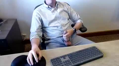Snapshot of sethdoza chatting on 06/30/26, 11:28 sethdoza online show from 06/30/26, 11:28